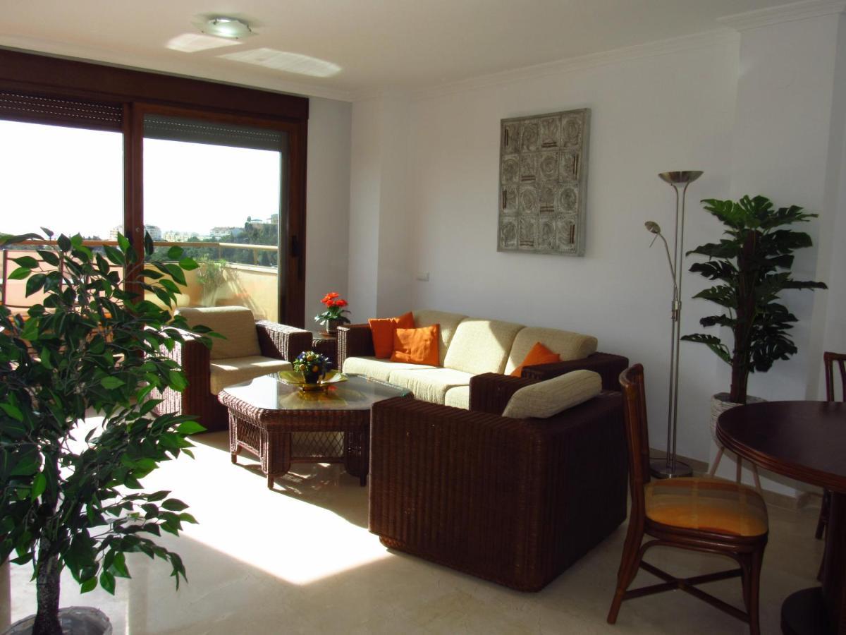 Penthouse Benalvistas Torregolf Seaview Daire Benalmádena Dış mekan fotoğraf